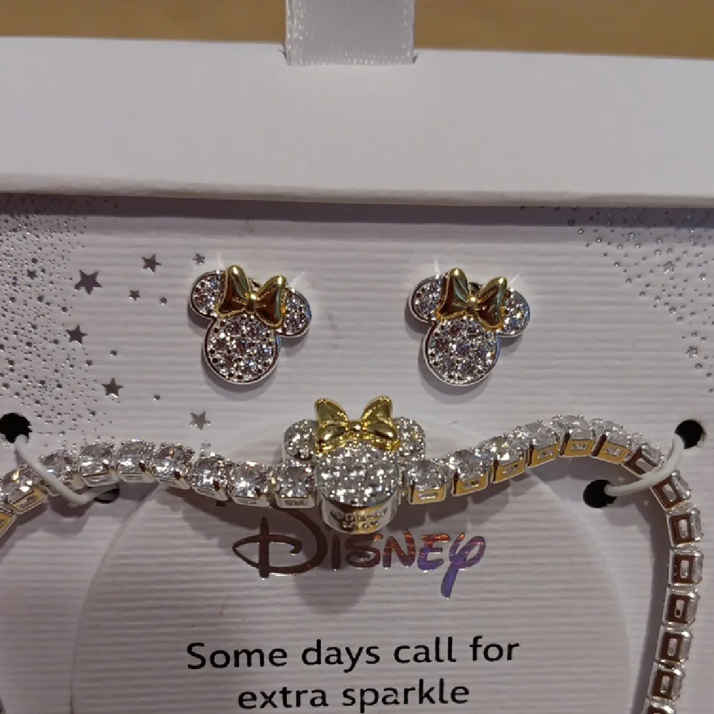 Disney Silver Charm Bracelet Dainty Jewelry - Picture 2 of 3
